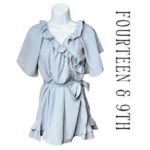 Fourteen & 9th Gray Blue Ruffled Wrap Flutter Sleeve Romper Womens Size Large